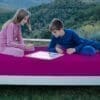 Bajera para niños con superficie impermeable para niños jugando