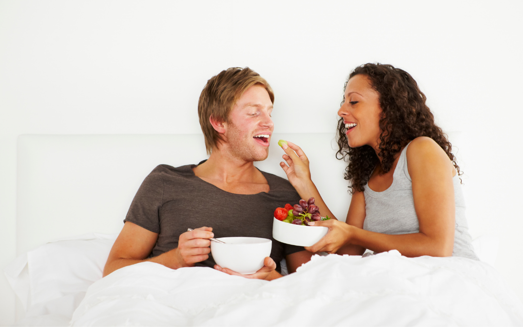 Noches acogedoras de oto&ntilde;o: qu&eacute; comer cuando tienes hambre antes de dormir